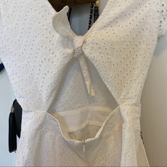 Express Tie Back Romper - Picture 8 of 8